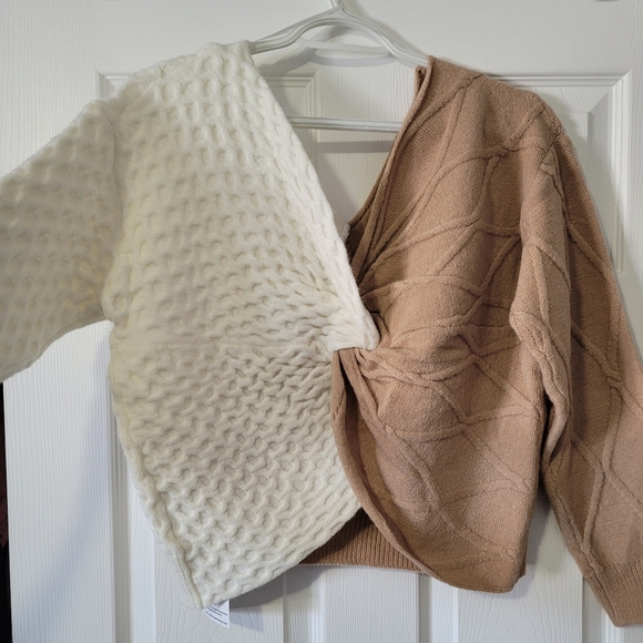 Debut crop sweater Sz S/M - Picture 3 of 6